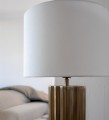 lampa nocna gabinetowa z abazurem patyna salonu sypialni hotelu biura.jpg