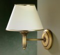 kinkiet_klasyczny_stylowy_mosiadz_patyna_hotel_salon.jpg