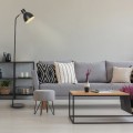 nowoczesna lampa podłogowa do biura salonu sypialni czrna złota.jpg
