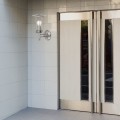 nowoczesny kinkiet zewnętrzny elewacyjny ip44 inox na budynek elewację.jpg